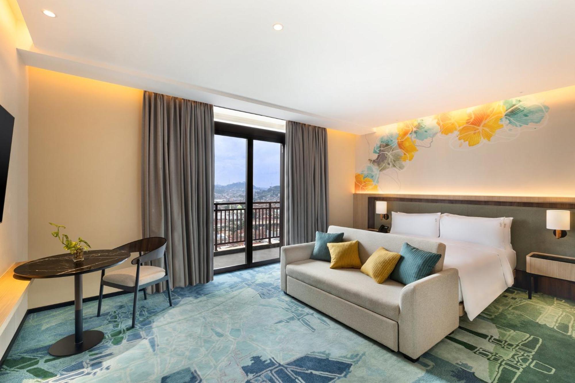 Holiday Inn Lampung Bukit Randu By Ihg Bandar Lampung Kültér fotó